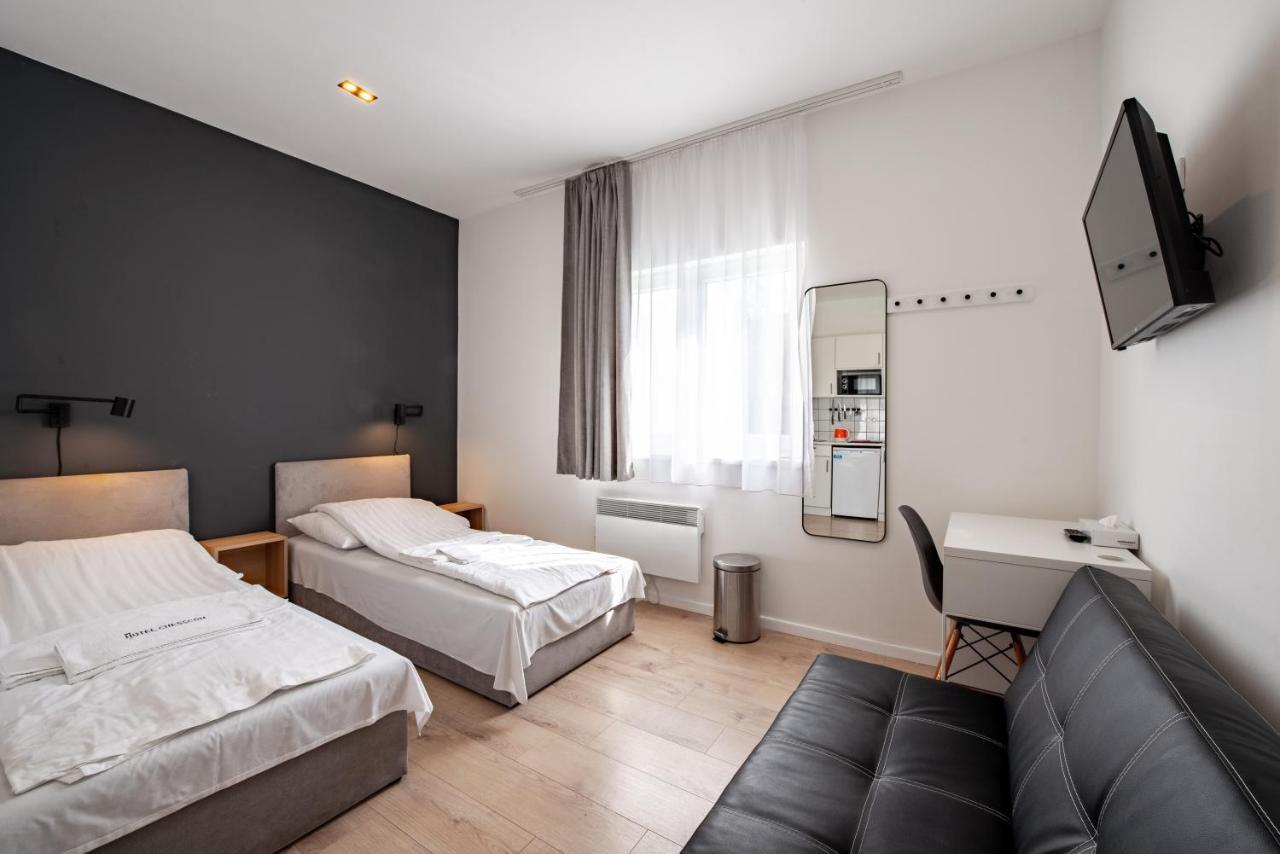 Chesscom Apartments Boedapest Buitenkant foto